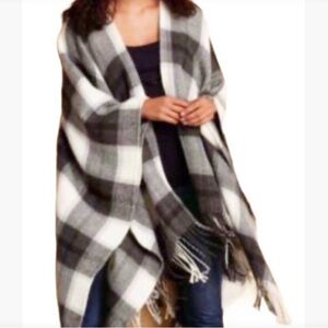 Soft Surroundings Buffalo Plaid black white cape shawl One Size OS